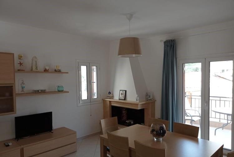 Hermes Holiday Home In The Port Of Sivota Esterno foto
