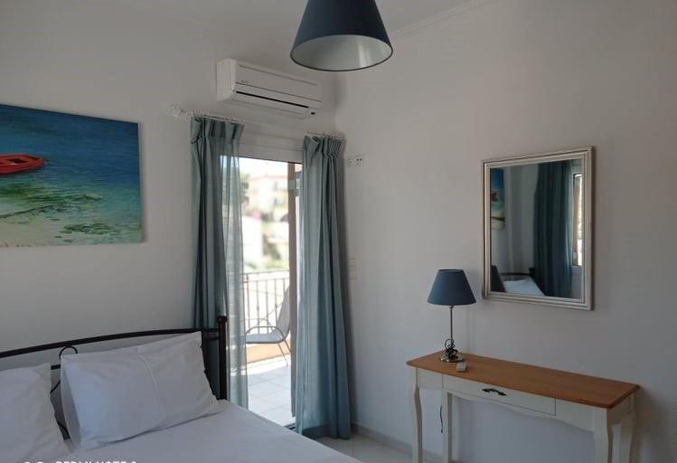 Hermes Holiday Home In The Port Of Sivota Esterno foto