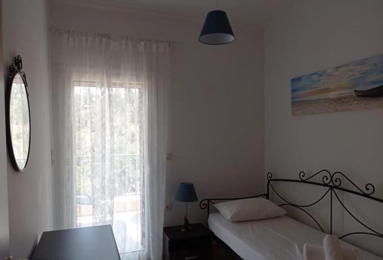 Hermes Holiday Home In The Port Of Sivota Esterno foto