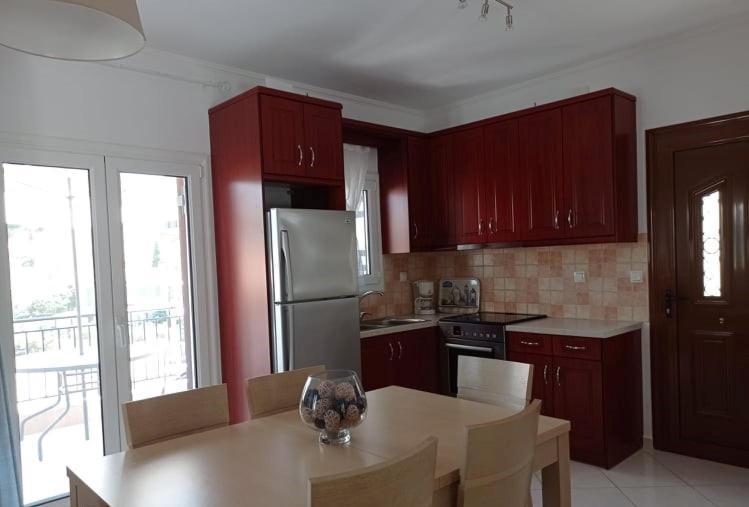Hermes Holiday Home In The Port Of Sivota Esterno foto